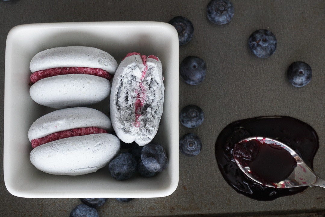 aquafaba blueberry cardamom vegan macarons