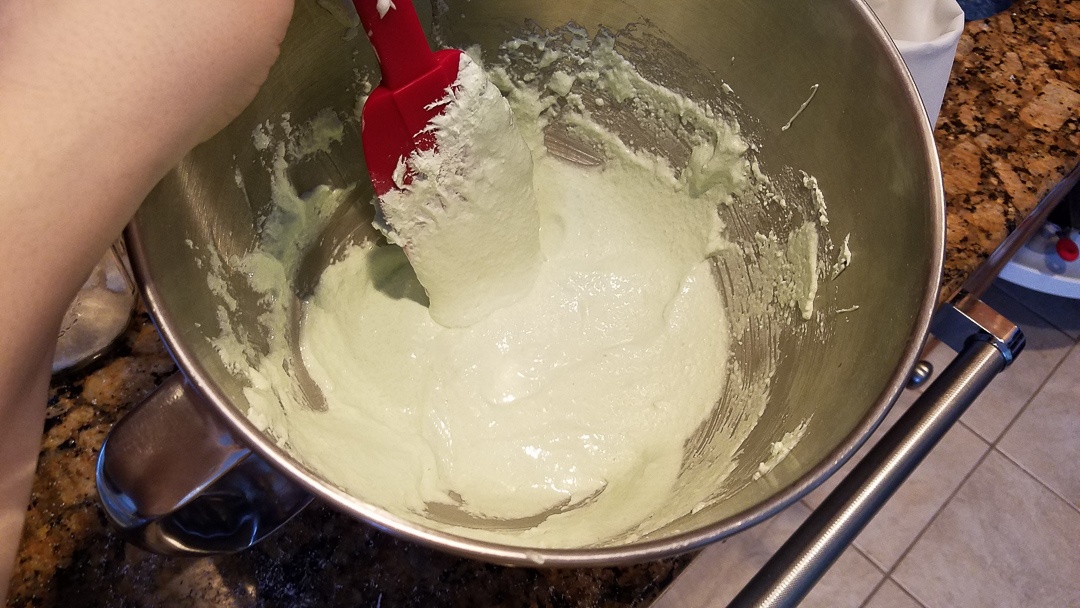 aquafaba macaron batter